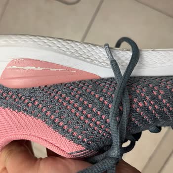 Ayıplı Spor Ayakkabıda Hızlı Aşınma Ve Değişim Talebi