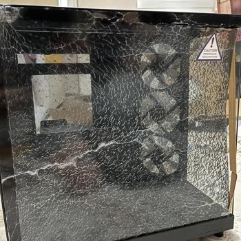 Kırık Camlı NZXT H6 Flow Kasası Teslim Alındı İade Ve Tam Geri Ödeme Talebi