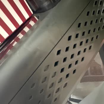 Philips 5500 Lattego Kahve Makinesinde Garanti Süresi Dolmadan Çizik Ve Hata Kodu