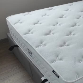 Yeni Yatakta Gacır Gucur Ses Ve Çökme Servis Sorun Yok Dediği İçin İade Reddi