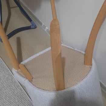 Garanti Kapsamındaki Kırık Sandalye Ücretli Değişim Talebi