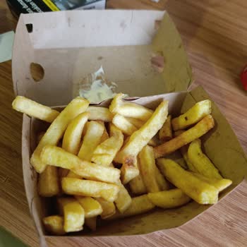 Hamburger Ve Patates Buz Gibi, Kola Sıcacık: Ücret İadesi Talebi