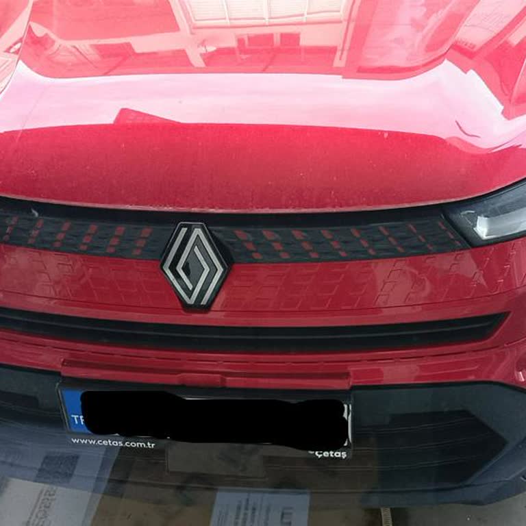 Renault Captur Tamirinde Yetkili Servis Ve Sigortanın Gecikmesi Ve Eksik Teslimi