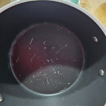 Teflon Tencere Setimde Hızlı Çizilme Ve Soyulma, Müşteri Hizmetleri Hatalı Açıklama Yaptı