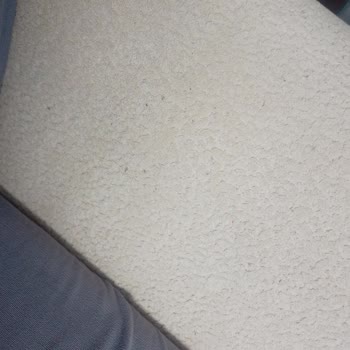 Defne Mobilya İzmir Koltukların Neredeyse Tamamında Ciddi Kumaş Sorunları Yaşıyorum