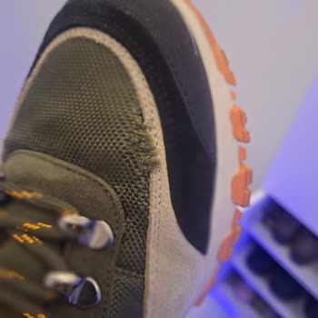 Boyner'den Alınan Ayakkabının Dikişi 5 Gün İçinde Attı, İade Talebi