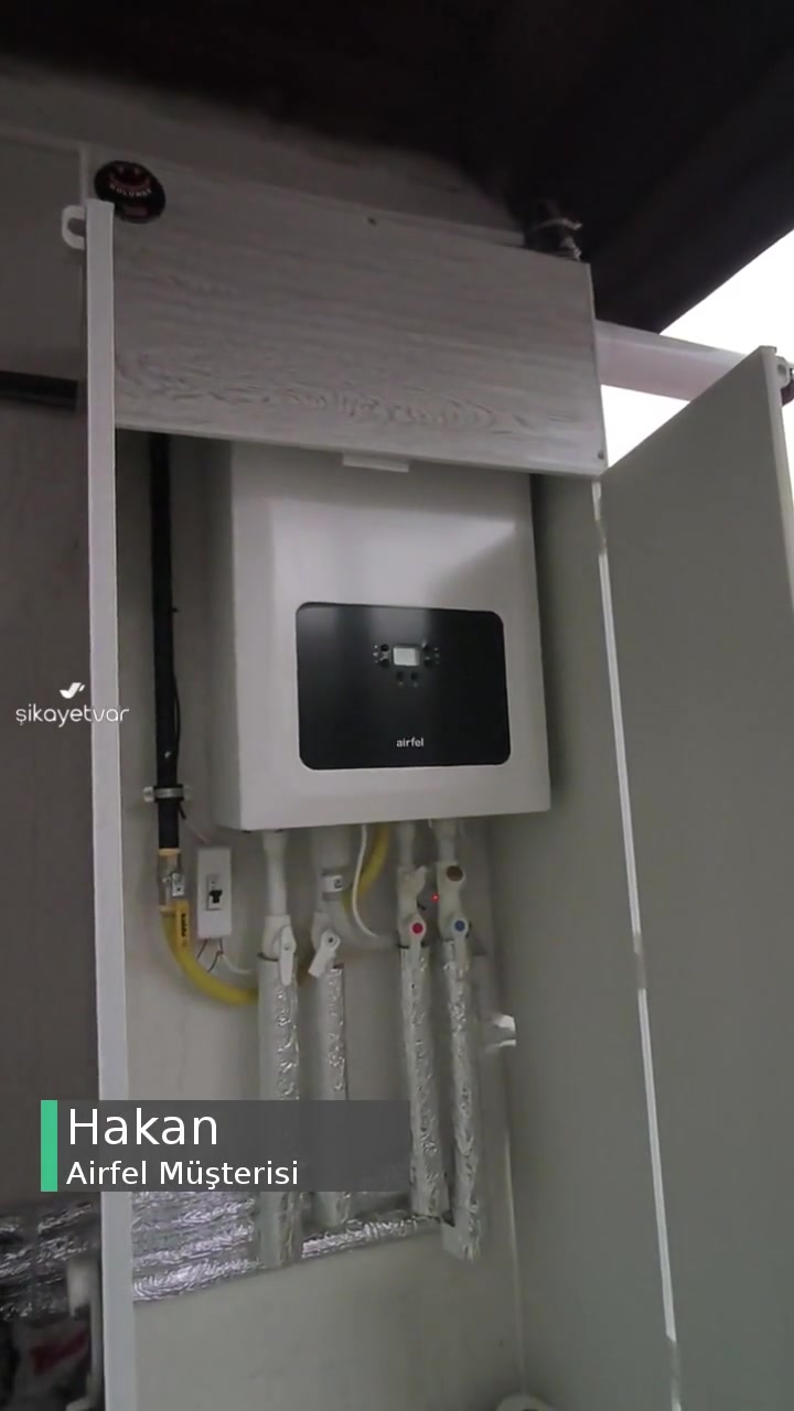 Airfel 2 Aylık Kombide Su Kaçağı Ve Servis Sıkıntısı! videonun kapak resmi