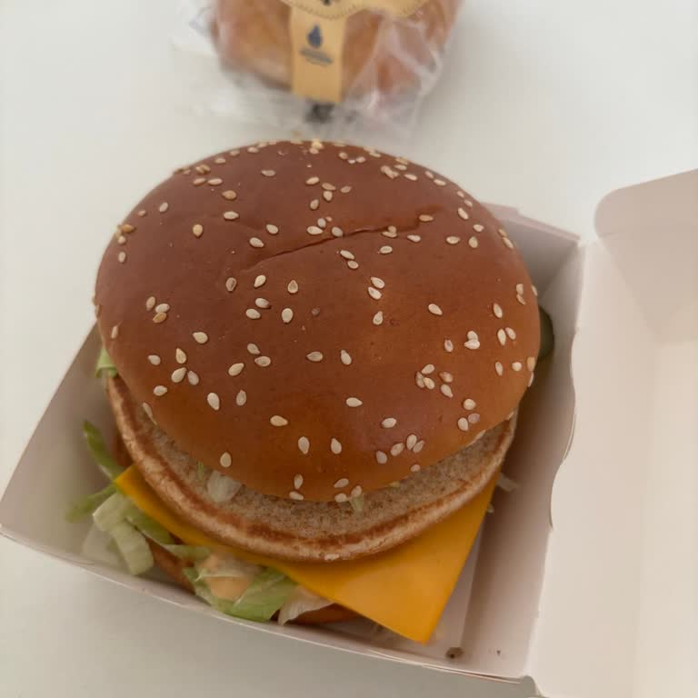 Alerjili Müşterinin Peynirli Ürün Alması, İade Talebinin Reddedilmesi Ve Hesabının Askıya Alınması