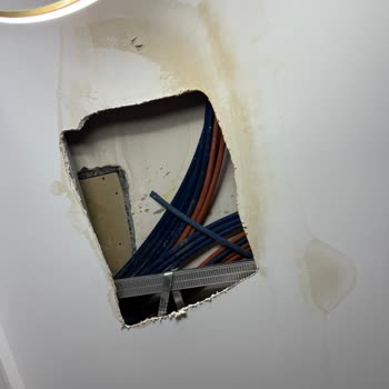 Servis Müdahalesi Sonrası Oluşan Su Baskını Ve 10.000 TL Tadilat Masrafının Tazmini Talebi