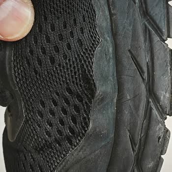 Skechers Ayakkabısının 8 Ayda Yırtılması Ve Servisin Kullanıcı Hatası İddiası