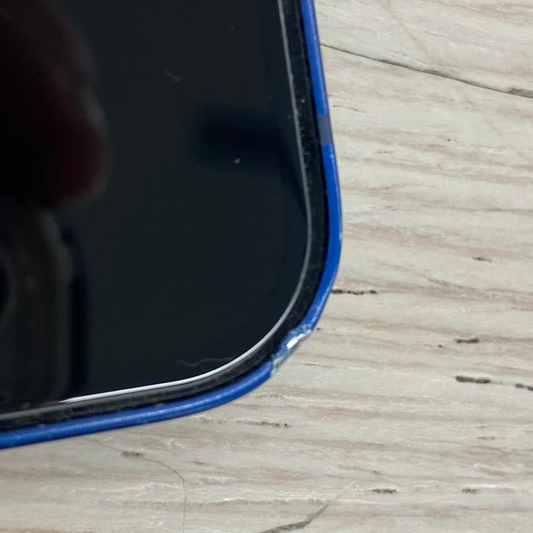 Batarya Değişiminde Yetkili Servisin Korkutucu Ekran Kırılma Uyarısı Ve Aşırı Ücret Talebi