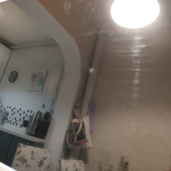 Media Markt'tan Çizik Ve Kabarcıklı Televizyon İçin Hızlı Değişim Ve İade Talebi