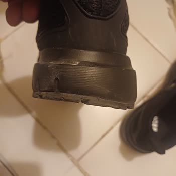 İnternetten Aldığım Sezon Dışı Ayakkabının İadesi Reddedildi