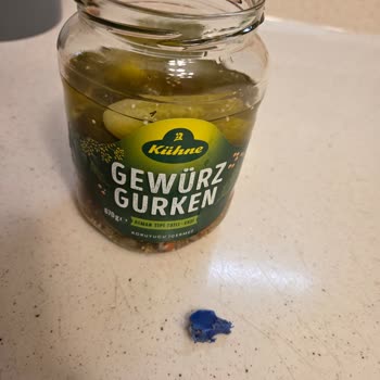 Yunus Market'ten Turşuda Plastik Parça Bulundu