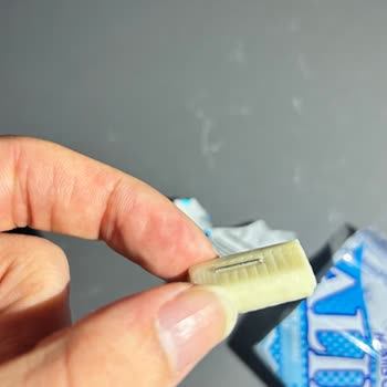 Falım Karbonatlı Sakızda Çıkan Zımba Telinin Sağlık Riski Ve Güvenlik İhlali