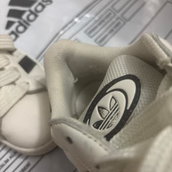 Kısa Sürede Bozulan Ayakkabıya İade Reddi Ve Yardım Eksikliği