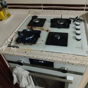 Garanti Süresinde Cam Patlaması İçin Siemens Yetkilileri Sorumluluk Almıyor