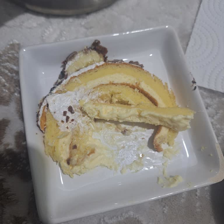 Batman'da 490 TL'lik Buton Yaş Pastada Kalitesiz Ve Kurumuş Ürün Şikayeti