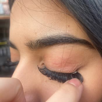 Setu Güzellik (İzmir) İpek Kirpik Uygulamasında Hijyen İhlali