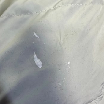 Şişme Montta Pamuk Topaklanması Ve Bilgi Formu Yapışması Nedeniyle Değişim Talebi