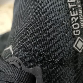 Kısa Sürede Yırtılan Hoka Clifton Goretex Ayakkabısı Ve Mağaza Cevapsızlığı