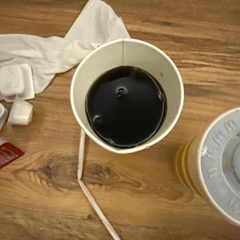 Yanlış Sipariş Ve Dökülen Kola İçin Tam İade Talebi