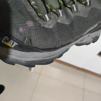 5.000 TL’lik Caterpillar Botunda Su Geçirme Ve Soğukta Ayak Üşütme Sorunu