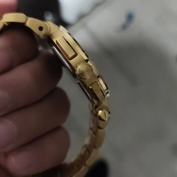 Armada Saat Garanti Kapsamındaki Saat Tamirinde Eksik Parça Bahanesiyle Haksız Ücret Talebi