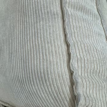 Kolay Temizlenebilir İddiası Yalanlanan Koltukta Çıkarılamaz Leke