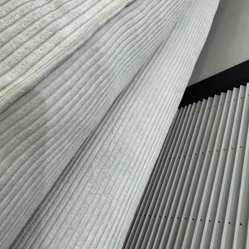 Kolay Temizlenebilir İddiası Yalanlanan Koltukta Çıkarılamaz Leke