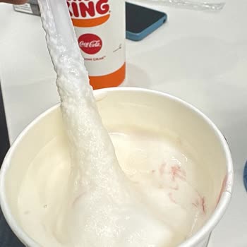 Müşteri İzni Olmadan Milkshake Değişimi Ve Kötü Tat