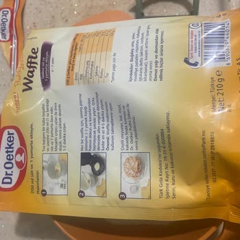 Böcekli Waffle Karışımında Gıda Güvenliği Endişesi