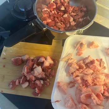 Kuşbaşı Et Olarak Satılan Üründe Yağ Fazlası: Yanıltıcı Ve Tüketiciyi Mağdur Eden Durum