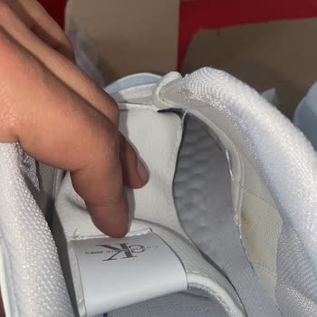 Ayıplı Ayakkabı Ve 300 TL Kargo Ücreti Talebi