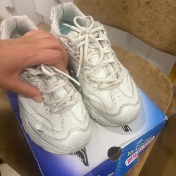 Skechers Ayakkabısında Kısa Sürede Dikiş Yırtılması Ve Çatlamalar Nedeniyle İade Talebi