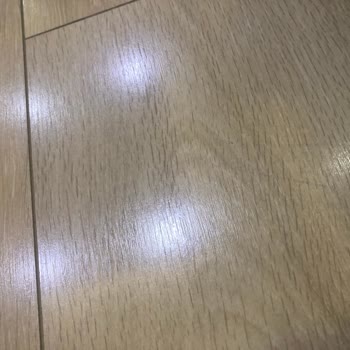 Dyson V16 Piston Animal Kablosuz Süpürge Zemin Çiziklerine Ve Deformasyonlara Neden Oldu