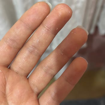 Farmakozmetika Orijinal Olmadığı Şüpheli Güneş Kremi İçin Tam İade Talebi