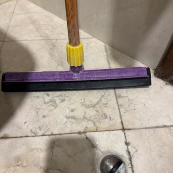 Diyanet Umre Otelinde Hijyen Ve Gürültü Sorunları