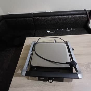 Philips 5000 Serisi Tost Makinesi Gövde Çatlağı Ve Parça Kırılması İçin Garanti Onarım Talebi