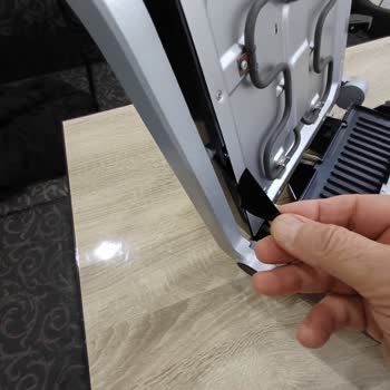 Philips 5000 Serisi Tost Makinesi Gövde Çatlağı Ve Parça Kırılması İçin Garanti Onarım Talebi