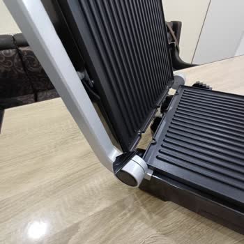 Philips 5000 Serisi Tost Makinesi Gövde Çatlağı Ve Parça Kırılması İçin Garanti Onarım Talebi