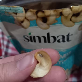 Beykoz BİM Şubesinde Simbat Çerezlerde Böceklenme Ve Ücret İadesi