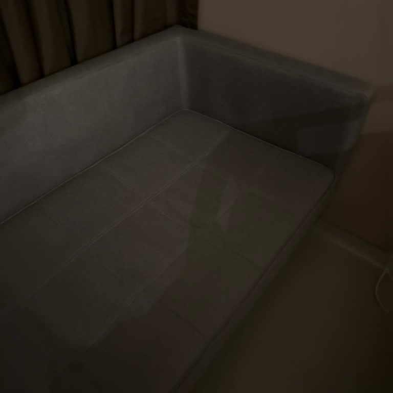 Medicana Bursa 1208 Numaralı Odasındaki Refakatçi Koltuğu Ergonomik Olmayan Ve Rahatsız Edici