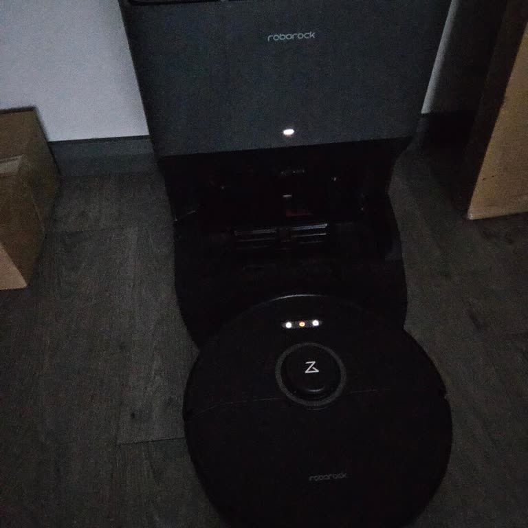 Şarj Problemi Yaşayan Roborock S8 Üç Kez Servise Gönderildi, Garanti Süresi Dolmuş Diyorlar