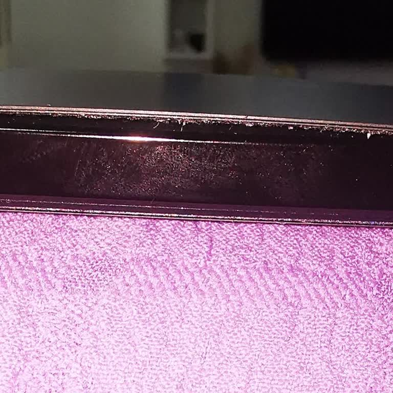 Reeder Aynı IMEI ve Şişen Bataryalar Nedeniyle Acil Cihaz Değişimi Talebi