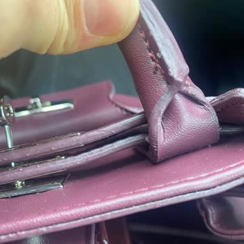 Manuka Çantası Kısa Sürede Çatladı Ve Müşteri Hizmetleri Çözüm Sunamıyor