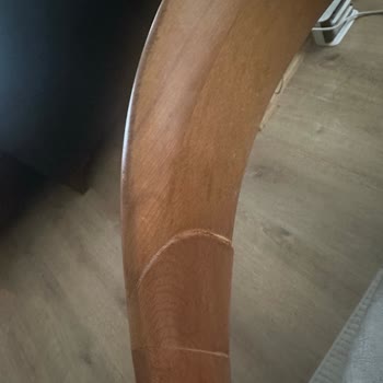 Vivense'den Ahşap Sandalye Üretim Hatası Ve Garanti İhlali