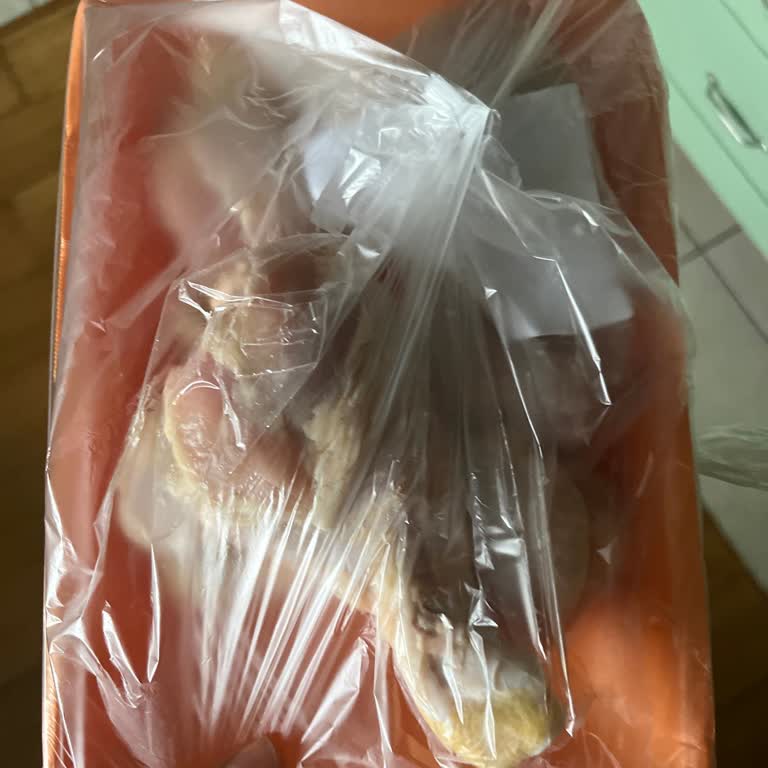 Migros Hemen'den Bozuk Tavuk Teslimatı Ve Cevapsız Müşteri Hizmeti