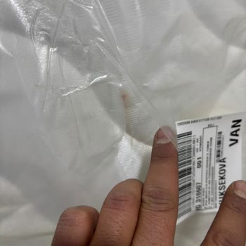 YEDAŞ Home Bebek Yatağının Paketi Yırtılmış Ve Kirli Geldi, Hijyenik Değişim Talebi