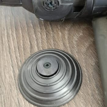 Garanti Süresi Dolmuş Olsa Da Kırılan Dyson Süpürge Başlığı İçin Ücretsiz Değişim Talebi